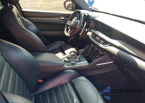 2018 Alfa Romeo Stelvio Ti Sport Awd из США, поврежденный, VIN ZASFAKNN7J7B87597